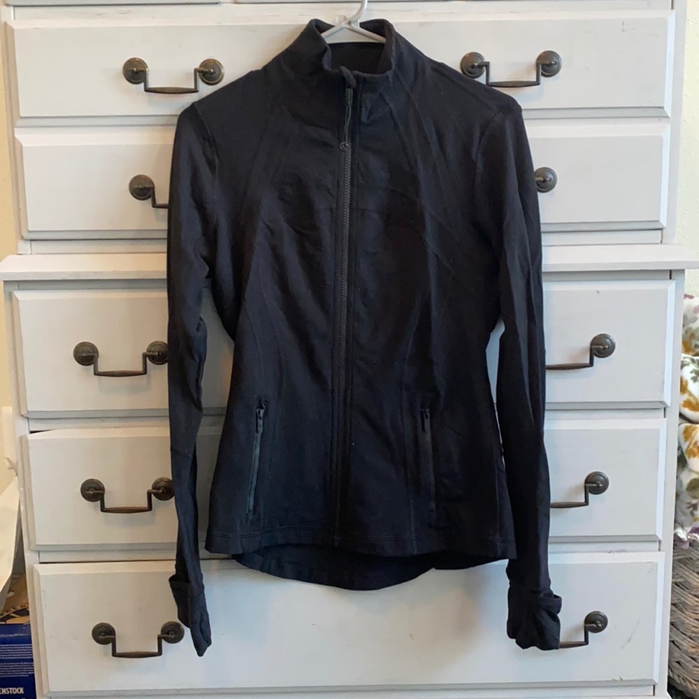 Good condition LuluLemon Define Jacket Black